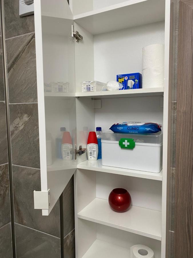 My Space Alezzi Năvodari المظهر الخارجي الصورة